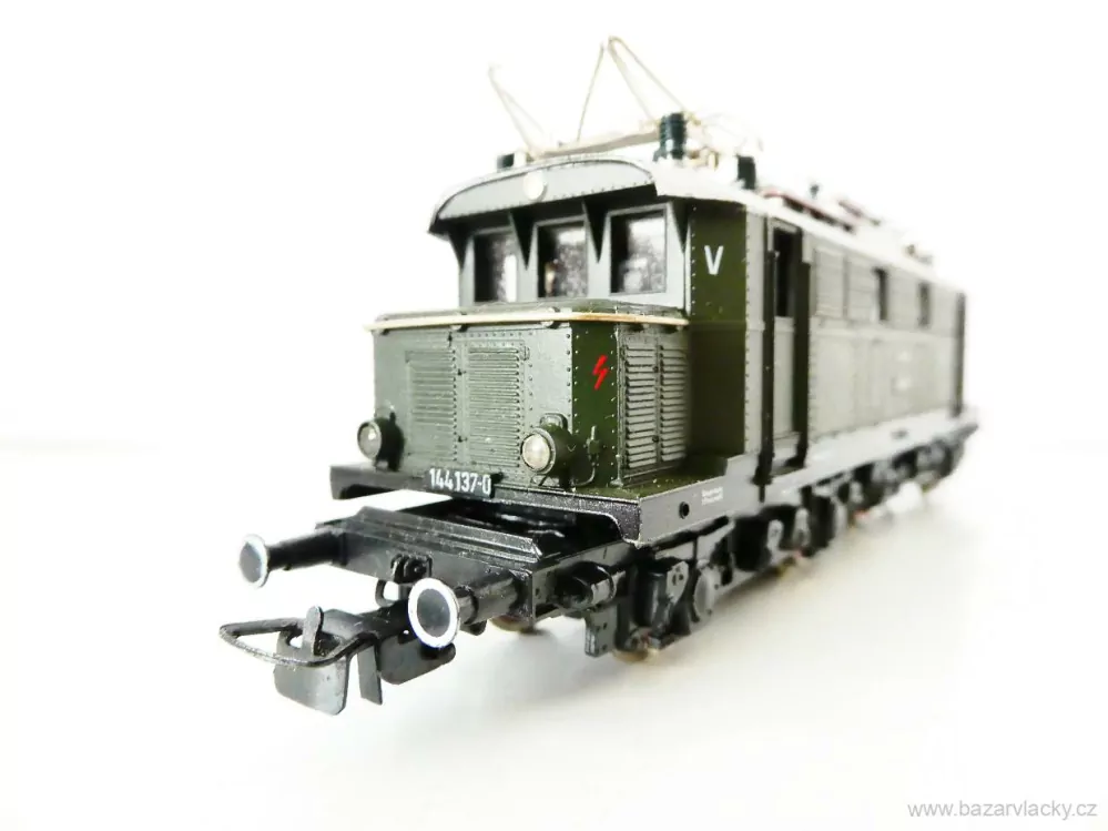 H0 PIKO Elektrická lokomotiva BR 144 137-0 DR TOP STAV NEPOUŽITÁ