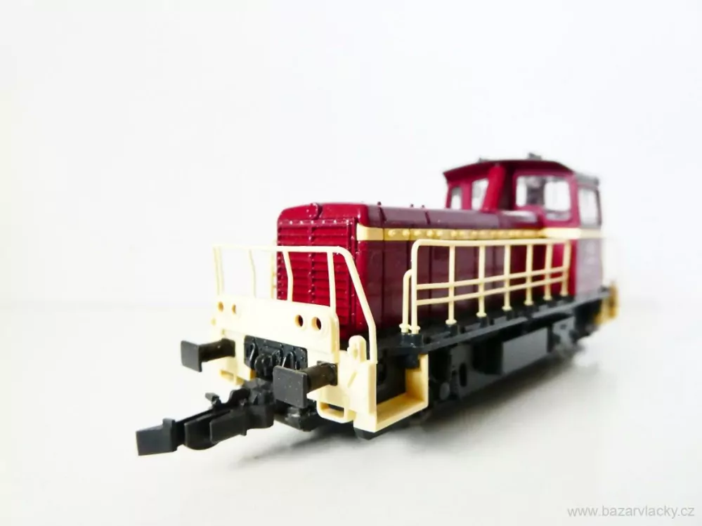 H0 ROCO Dieselová lokomotiva BR 384 001-4 DB 