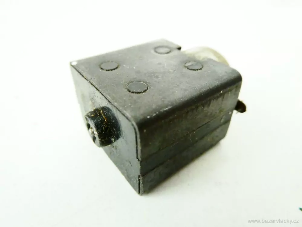 Motor do lokomotivy 