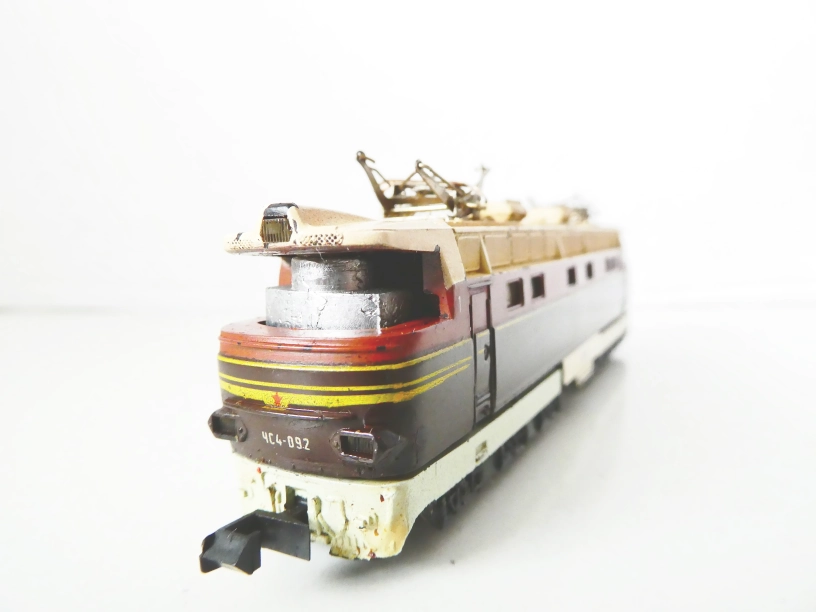 N PIKO Elektrická lokomotiva ЧC4 092 CCCP ŠKODA OSVĚTLENÁ 