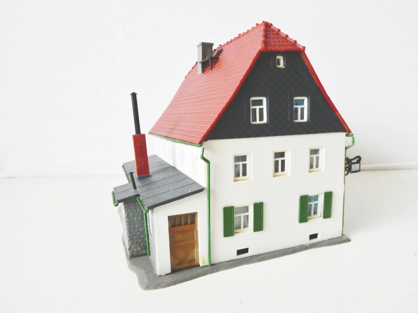 TT/H0 Hostinec "Drei Linden" PĚKNÝ STAV