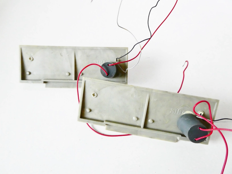 TT/N SIBA Železniční přejezd chráněný elektrický 2 ks PĚKNÝ STAV
