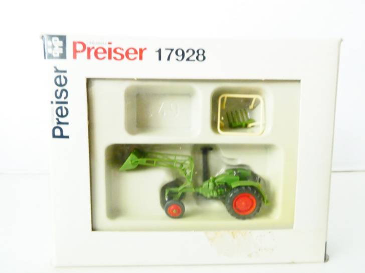 H0 Preiser 17928 Zemědělský stroj traktor s nástavci TOP STAV NOVÝ v krabičce