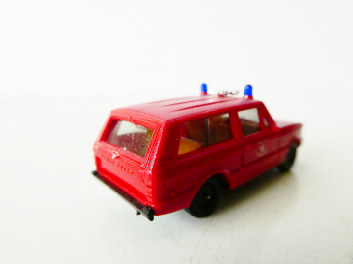 H0 HERPA Požární automobil RANGE ROVER TOP STAV NEPOUŽITÝ