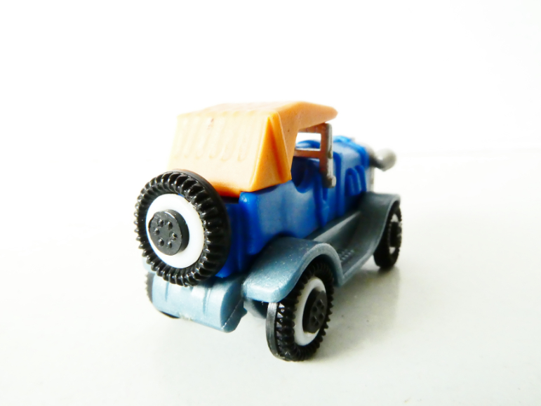 H0 Ferrero 1991  Osobní automobil veterán TOP STAV