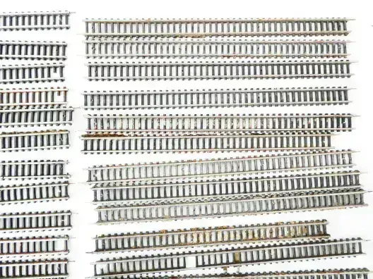 N PIKO SET 32 ks Koleje přímé 220 mm s mírným poškozením pražců