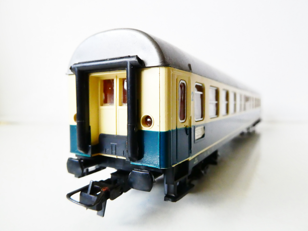 H0 ROCO Osobní vůz 1. a 2. tř. 51 80 30-70 430-9 DB PĚKNÝ STAV