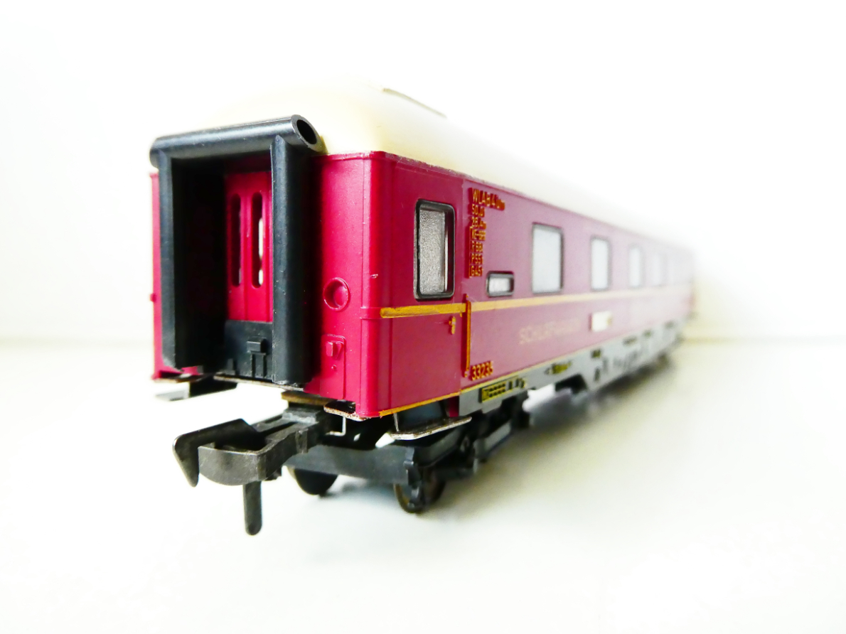 H0 FLEISCHMANN Lůžkový vůz 33235 DSG OSVĚTLENÝ