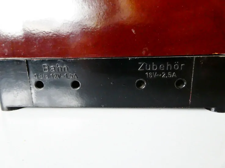 Bakelitové trafo PIKO Typ ME004 PĚKNÝ STAV