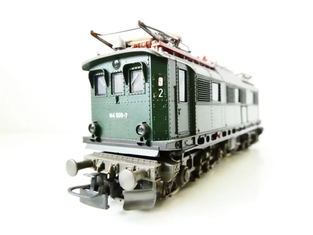 H0 ROCO 4160 Elektrická lokomotiva BR 144 509-7 DB OSVĚTLENÁ TOP STAV NEPOUŽÍVANÁ v krabičce