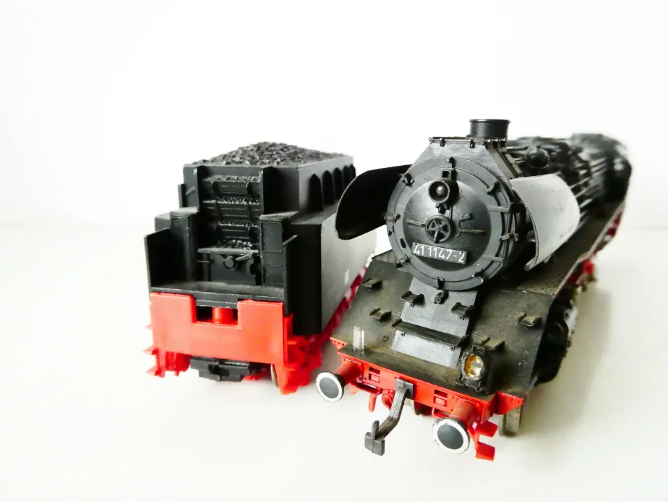 H0 PIKO Parní lokomotiva BR 41 1147-2 DR TOP STAV NEPOUŽÍVANÁ v orig. krabičce