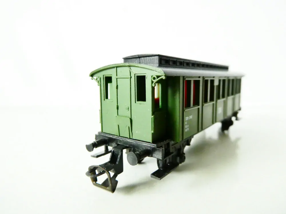 TT BTTB  Osobní vůz 320-248 DR 