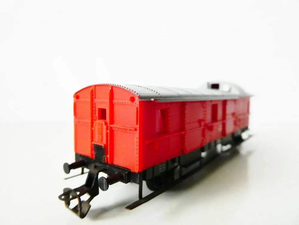 TT BTTB Služební zavazadlový vůz 50 50 93 DR červený PĚKNÝ STAV