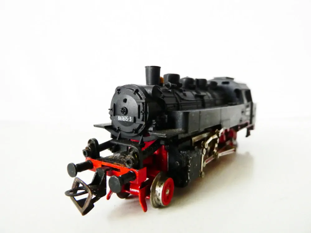 TT BTTB Parní lokomotiva BR 86 1615-3 DR OSVĚTLENÁ PĚKNÝ STAV