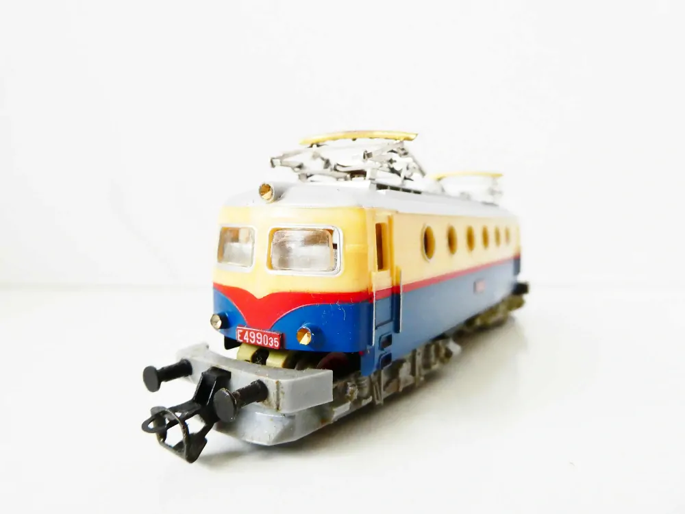 TT BTTB Elektrická lokomotiva E499 035 ČSD