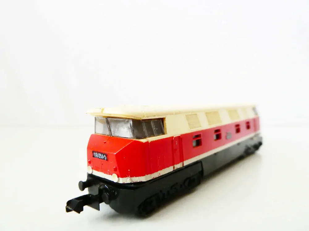 N PIKO Dieselová lokomotiva BR 118 059-5 DR 