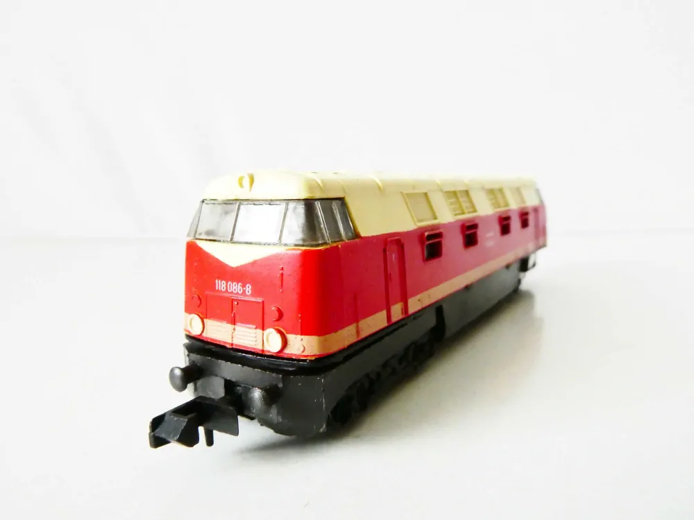 N PIKO Dieselová lokomotiva BR 118 086-8 DR