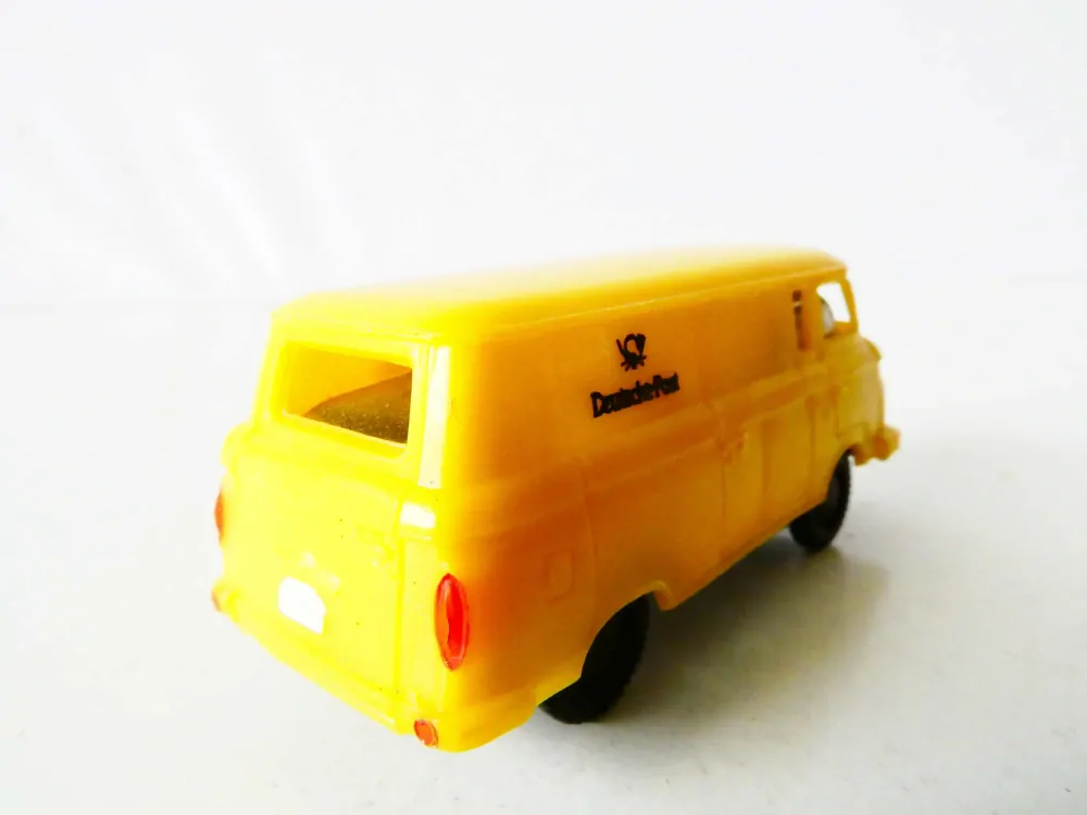 H0 Dodávka žlutá Deutsche Post PĚKNÝ STAV