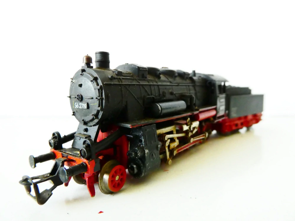 TT BTTB Parní lokomotiva BR 56 2719 s tendrem DR OSVĚTLENÁ PĚKNÝ STAV