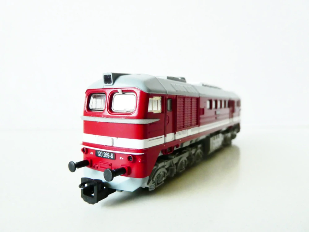 TT TILLIG 02563 Dieselová lokomotiva BR 120 269-6 DR OSVĚTLENÁ TOP STAV NEPOUŽITÁ v orig. krabičce s doplňky a návodem NOVÁ