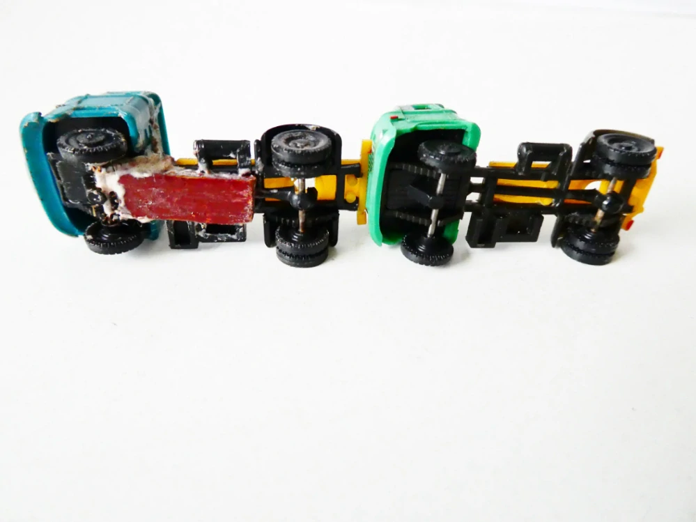 TT SET 2 ks Nákladní automobil IFA tahač HORŠÍ STAV