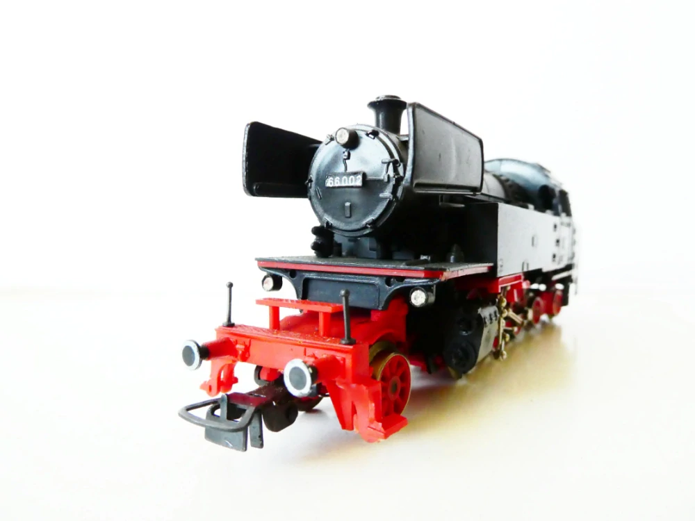 H0 PIKO Parní lokomotiva BR 66 002 DB PĚKNÝ STAV