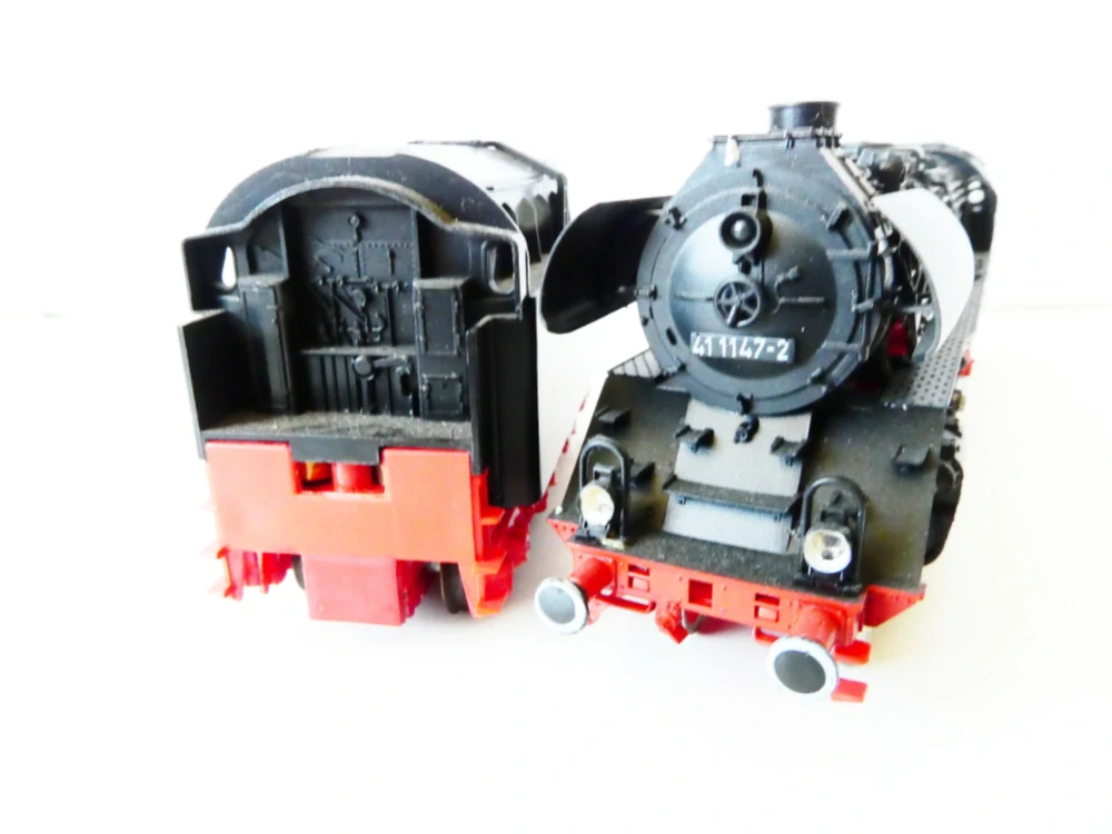 H0 PIKO Parní lokomotiva BR 41 1147-2 REKO DR NA RENOVACI (JEDE PĚKNĚ)
