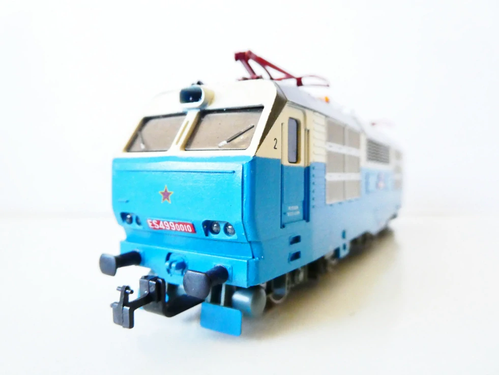 H0 PIKO Elektrická lokomotiva ES499 0010 ČSD OSVĚTLENÁ TOP STAV NEPOUŽITÁ v orig. krabici