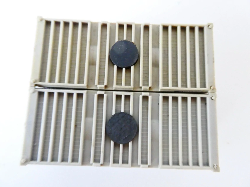 TT SET 2 ks Kontejner DR s magnetem TOP STAV