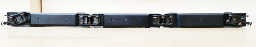 H0 SCHICHT Patrová souprava 3-dílná se spoustou cestujících v každém voze DEUTSCHE REICHSBAHN PĚKNÝ STAV