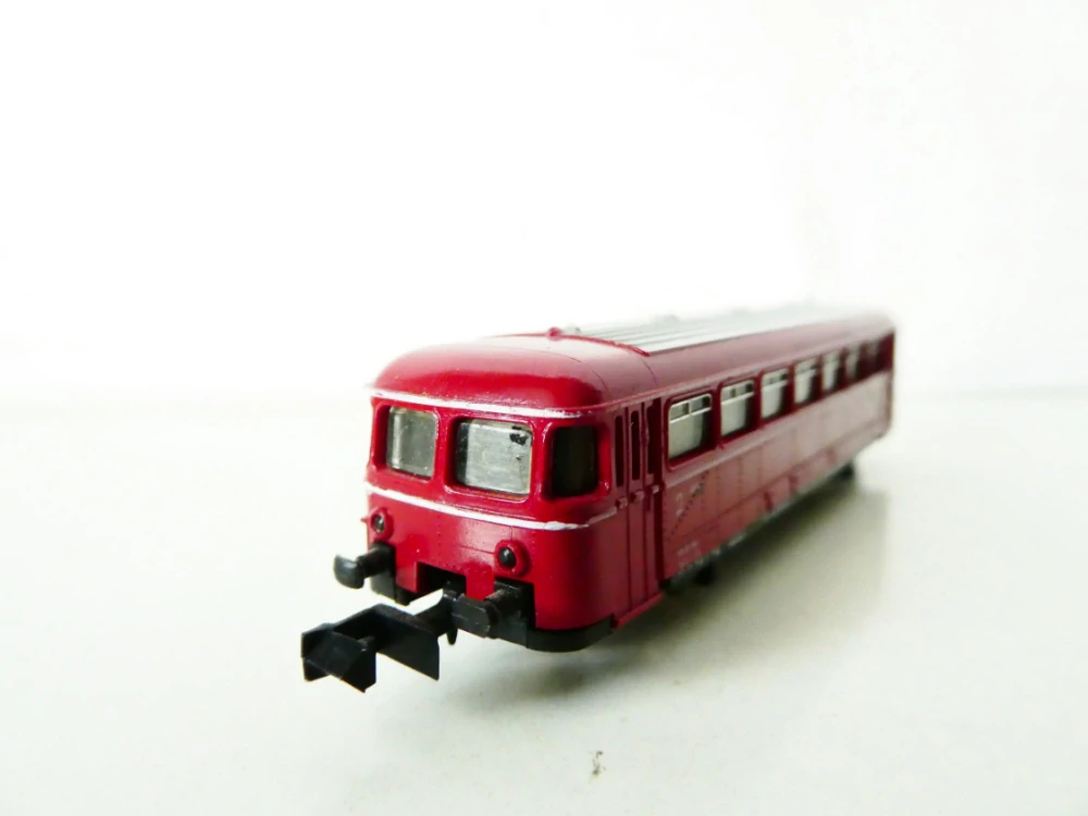 N ARNOLD 0392 Vůz 2. tř. k motorové soupravě VT 998 DB PĚKNÝ STAV v orig. krabičce