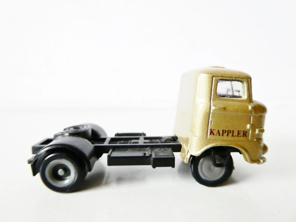 H0 WÖRLEIN Nákladní automobil IFA KAPPLER - tahač 
