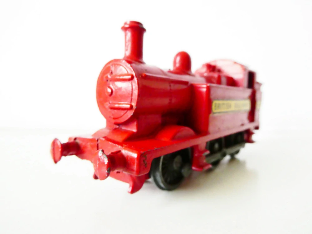 H0 PIKO Parní lokomotiva BRITISH RAILWAYS 7118 - CELOKOVOVÝ MODEL BEZ MOTORU