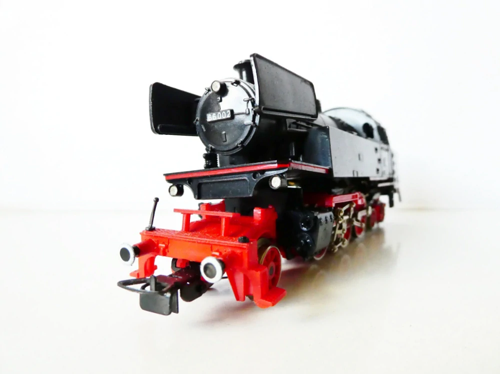 H0 PIKO Parní lokomotiva BR 66 002 DB