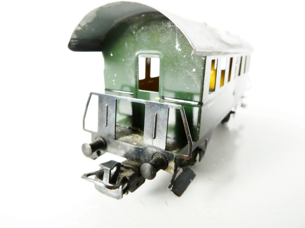 H0 MÄRKLIN Osobní vůz 2. tř. 4000 Bi 18t celokovový vůz