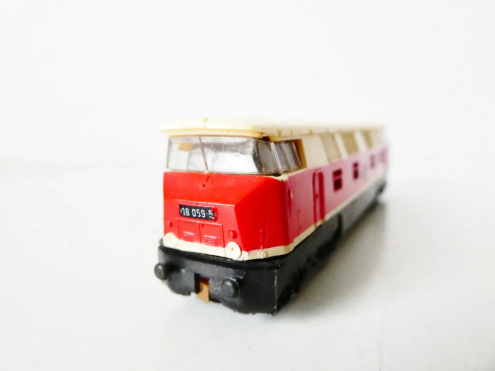 N PIKO Dieselová lokomotiva BR 118 059-5 DR