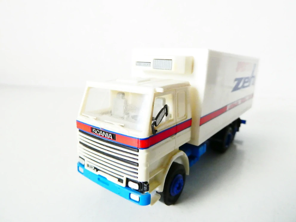 H0 HERPA Nákladní automobil skříň SPEDITION zeh