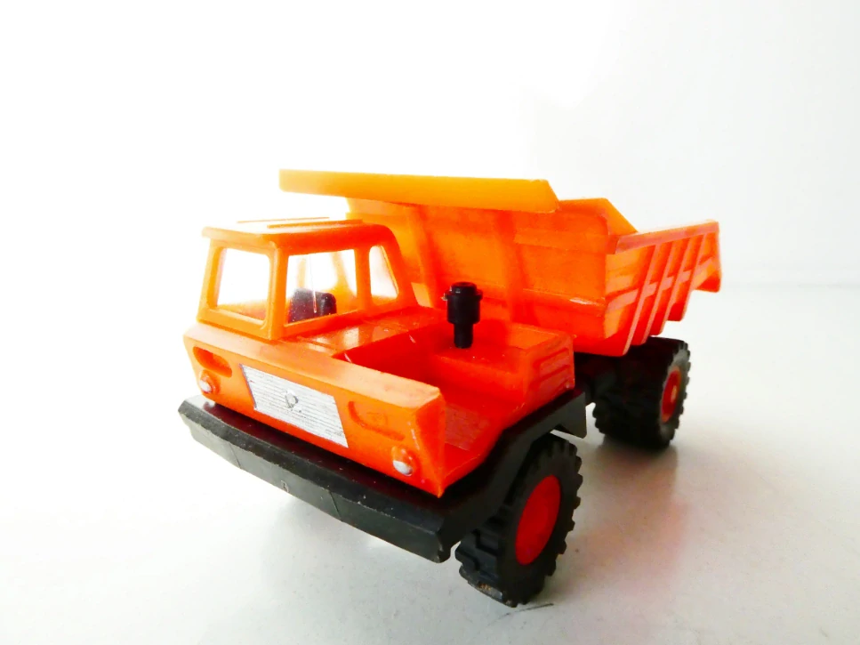 H0 ESPEWE Nákladní automobil Dumper Perlini