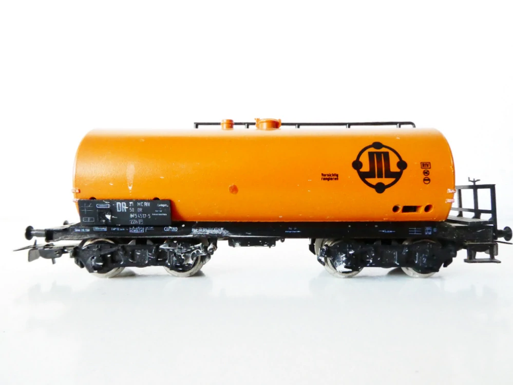 H0 PIKO Cisternový vůz EKS 50 075 4517-5 DR