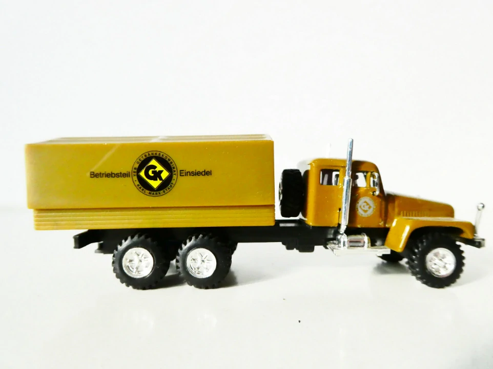 H0 Grell Nákladní automobil valník plachta Betriebsteil GK Einsiedel PĚKNÝ STAV