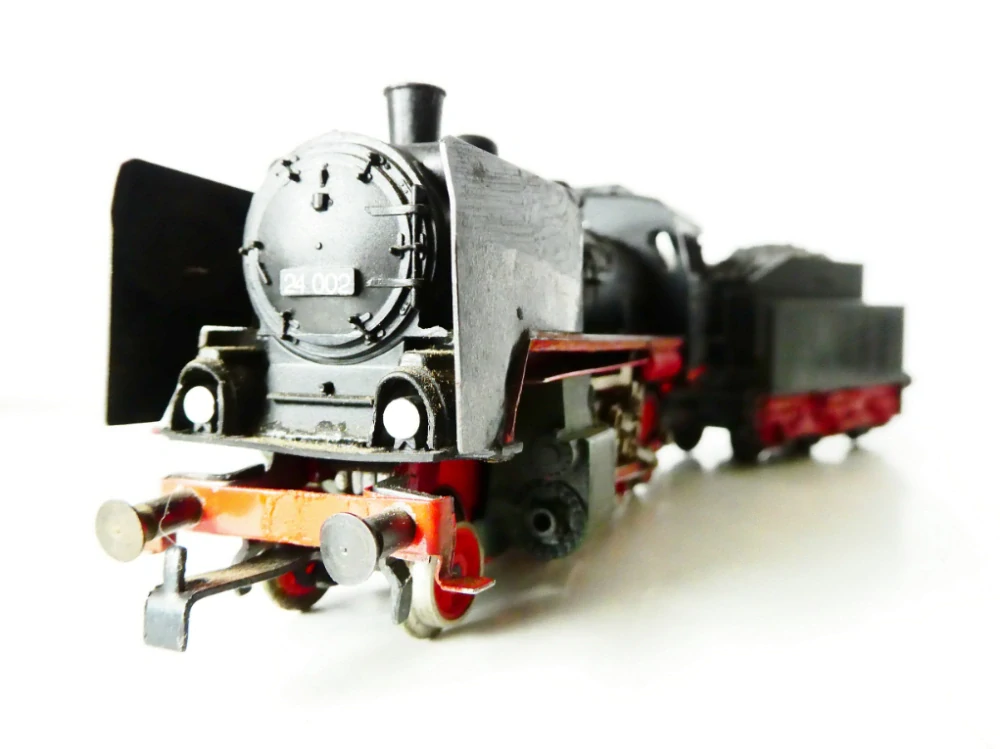 H0 PIKO Parní lokomotiva BR 24 002 DR