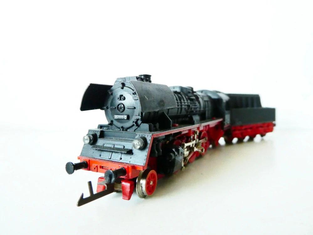 TT BTTB Parní lokomotiva BR 35 1111 DR s tendrem OSVĚTLENÁ PĚKNÝ STAV