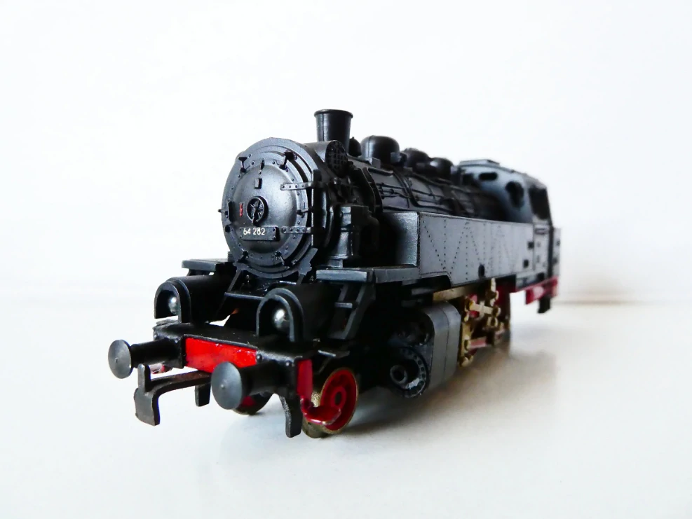 H0 GÜTZOLD Parní lokomotiva BR 64 282 DR PĚKNÝ STAV