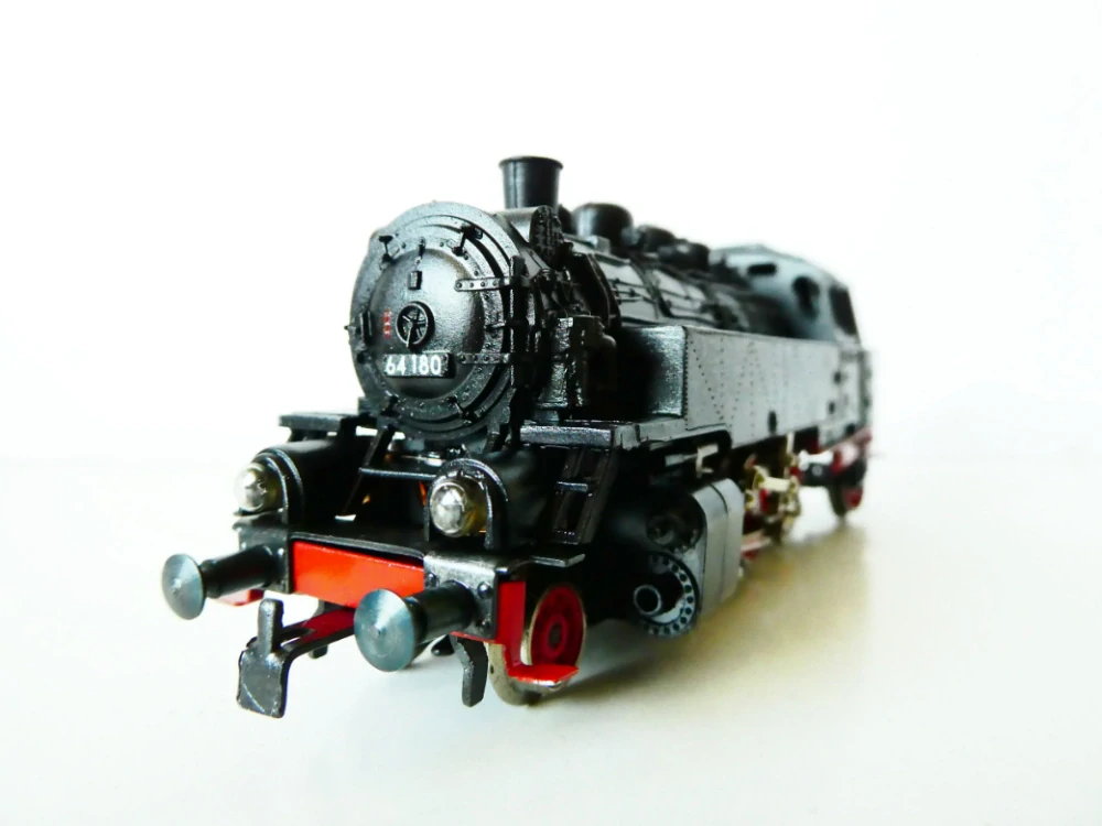 H0 PIKO Parní lokomotiva BR 64 180 DR OSVĚTLENÁ TOP STAV