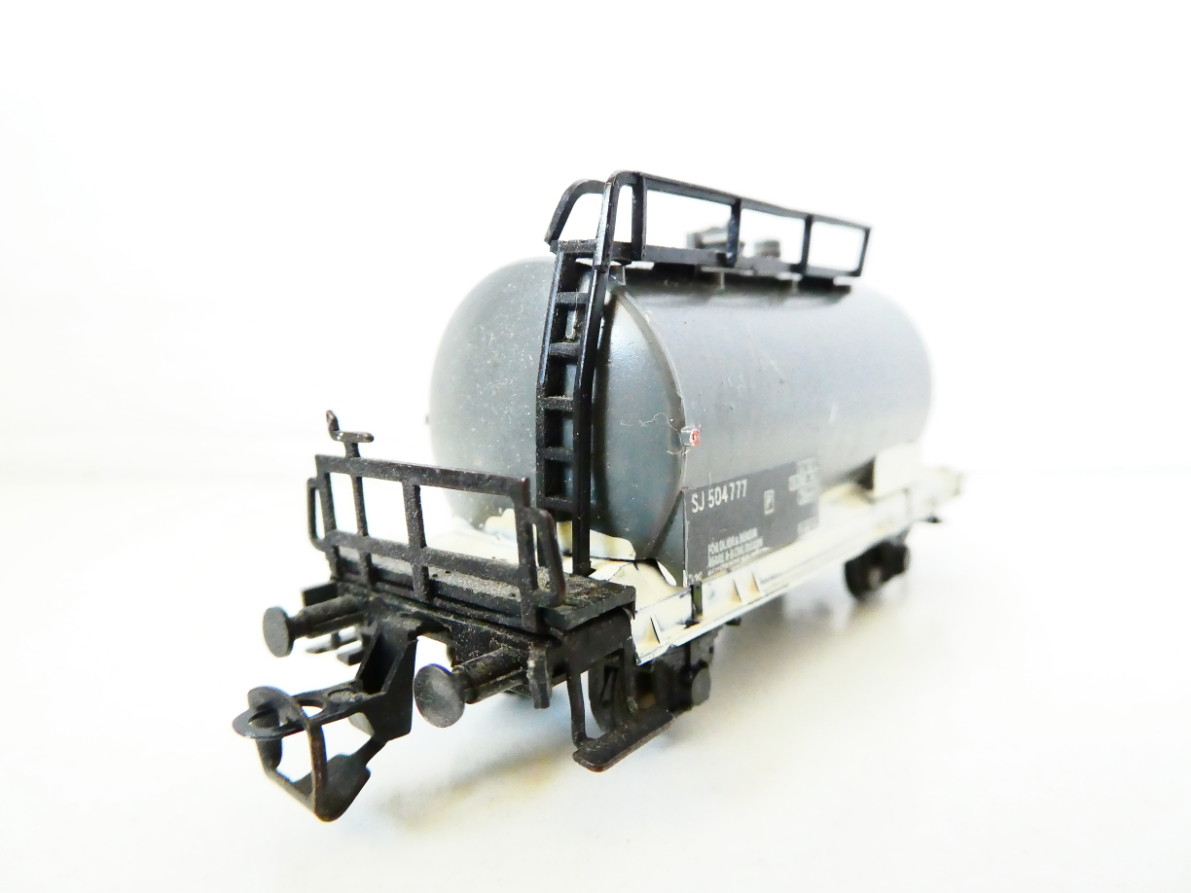 TT BTTB Cisternový vůz 504 777 SJ