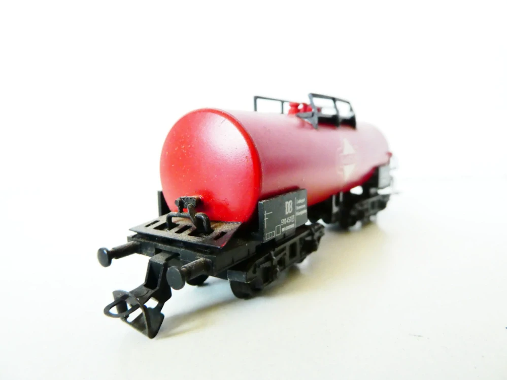 TT BTTB Cisternový vůz GASOLIN DB PĚKNÝ STAV