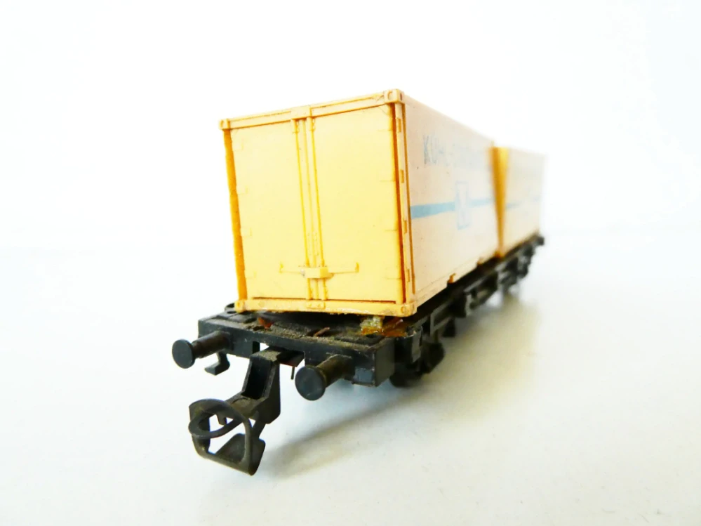 TT BTTB Plošinový vůz s kontejnery KÜHL-CONTAINER M DR