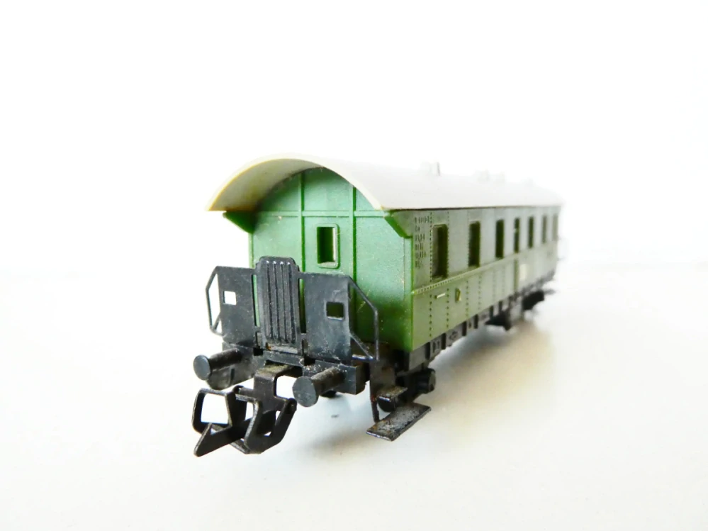 TT ZEUKE Osobní vůz 50 50 24 DR PĚKNÝ STAV