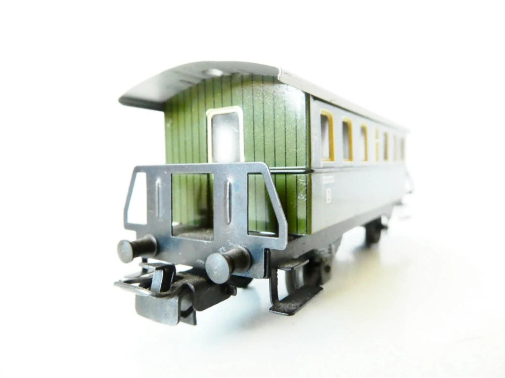 H0 MÄRKLIN Osobní vůz 2. tř. 4051Stg PĚKNÝ STAV (celokovový model)