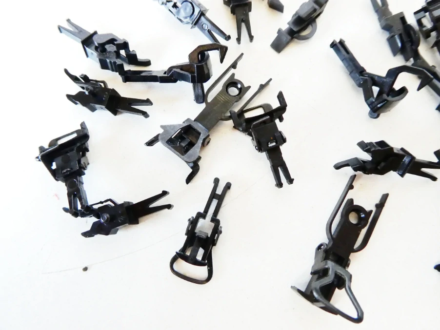 H0 MIX SET - Spřáhla 25 ks